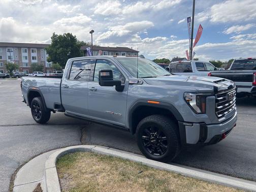 Thunderstorm Gray 2025 GMC Sierra 3500 AT4