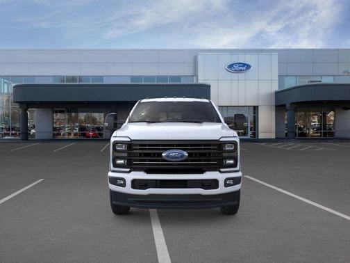 2026 Ford F-350 Platinum