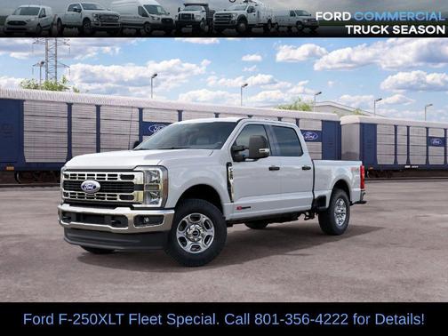 Oxford White 2027 Ford F-250 XLT