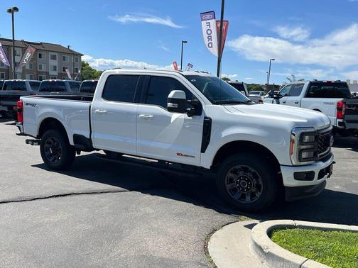 White Metallic 2023 Ford F-250 Lariat
