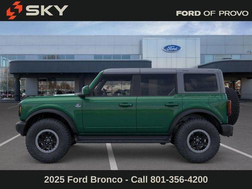 2025 Ford Bronco Outer Banks