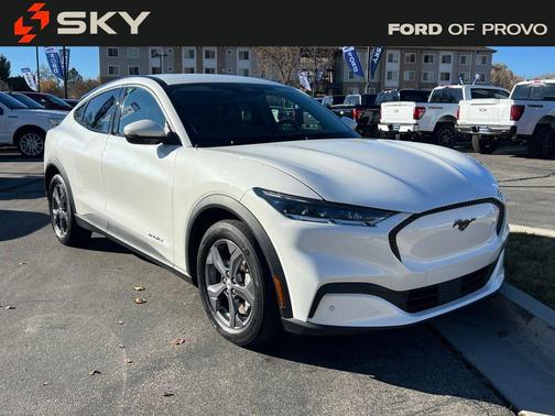 2022 Ford Mustang Mach-E Select