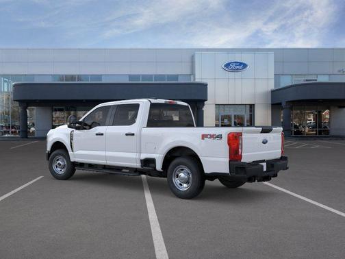 OXFORD WHITE 2026 Ford F-250 XL