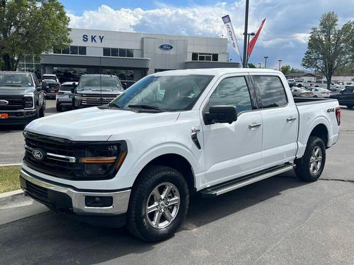 OXFORD WHITE 2024 Ford F-150 XLT