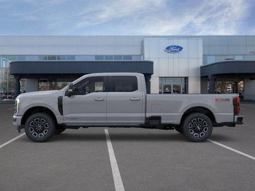 AVALANCHE 2026 Ford F-350 Platinum