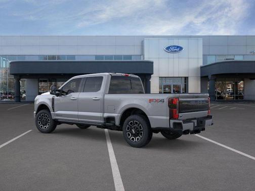 2025 Ford F-350 Platinum
