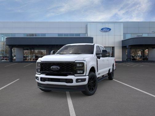 Star White Metallic Tri-Coat 2026 Ford F-350 Lariat