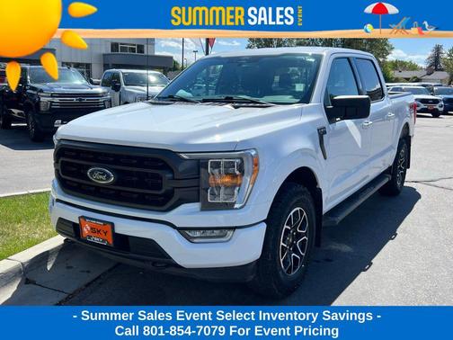 White 2022 Ford F-150 XLT