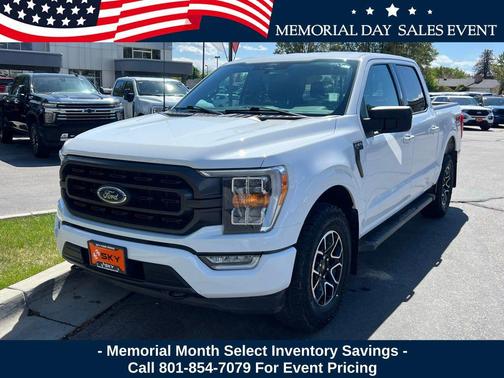White 2022 Ford F-150 XLT