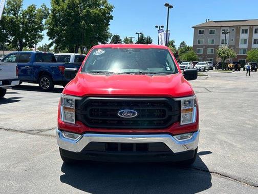 RACE RED 2022 Ford F-150 XL