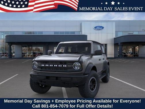 CARBONIZED GRAY METALLIC 2026 Ford Bronco Base