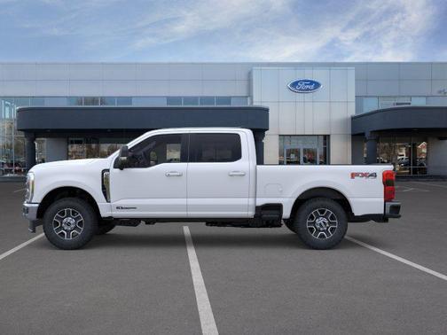 Star White Metallic Tri-Coat 2026 Ford F-250 Lariat