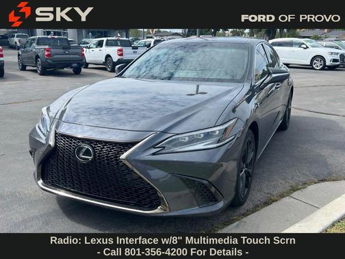 2023 Lexus ES 300h F SPORT Handling