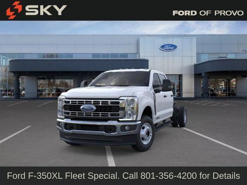 OXFORD WHITE 2025 Ford F-350 XL