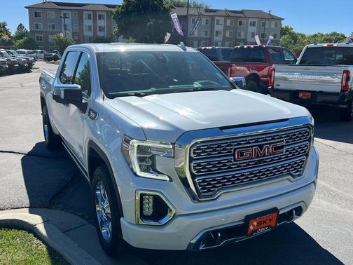 White Frost Tricoat 2021 GMC Sierra 1500 Denali