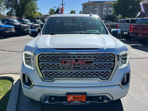 White Frost Tricoat 2021 GMC Sierra 1500 Denali