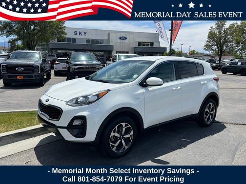 Clear White 2020 Kia Sportage LX