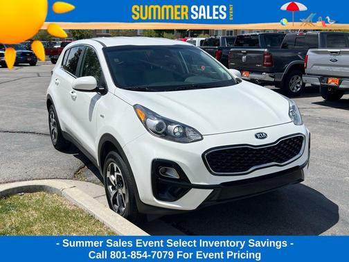 Clear White 2020 Kia Sportage LX