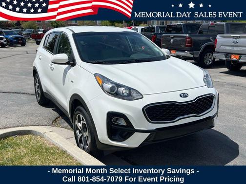 Clear White 2020 Kia Sportage LX