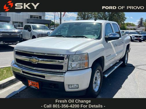 White Diamond Clearcoat 2011 Chevrolet Silverado 1500 LT