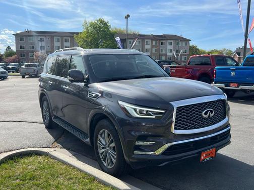 Anthracite Gray 2024 INFINITI QX80 Luxe