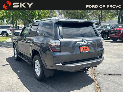 Magnetic Gray Metallic 2017 Toyota 4Runner SR5