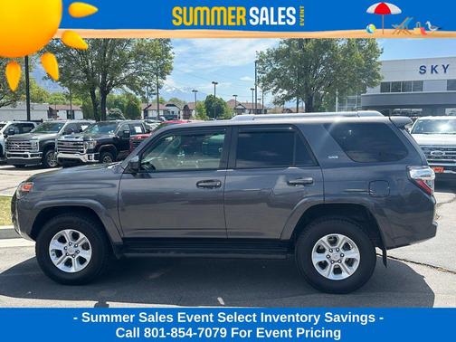 Magnetic Gray Metallic 2017 Toyota 4Runner SR5