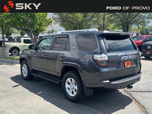 Magnetic Gray Metallic 2017 Toyota 4Runner SR5