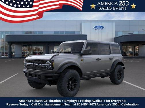 Gray Metallic 2025 Ford Bronco Badlands