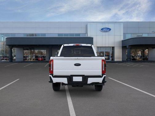 2025 Ford F-350 Lariat