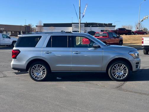 Silver Metallic 2024 Ford Expedition Limited