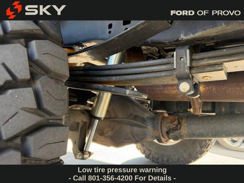 White 2023 Ford F-250 Lariat