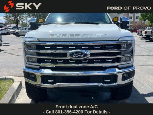 White 2023 Ford F-250 Lariat