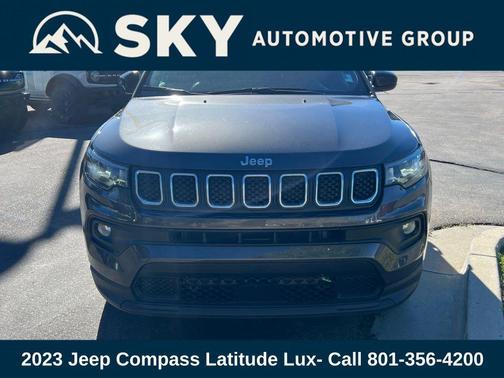 2023 Jeep Compass Latitude Lux