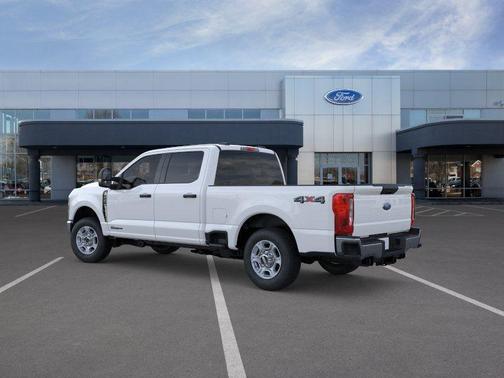 OXFORD WHITE 2026 Ford F-250 XLT