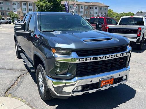 Shadow Gray Metallic 2020 Chevrolet Silverado 2500 LT
