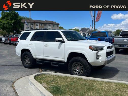 Super White 2019 Toyota 4Runner TRD Off Road Premium