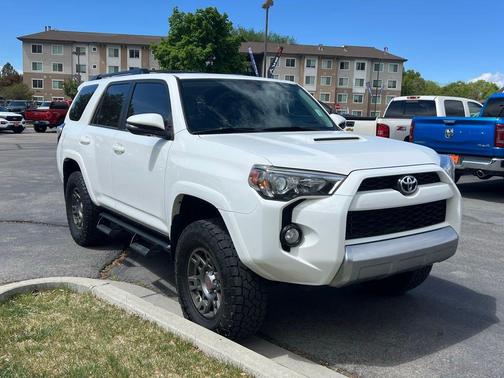 Super White 2019 Toyota 4Runner TRD Off Road Premium