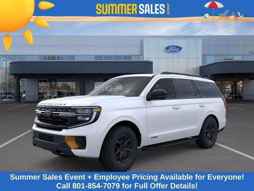Star White Metallic Tri-Coat 2026 Ford Expedition Tremor