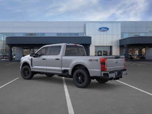 AVALANCHE 2026 Ford F-350 XL