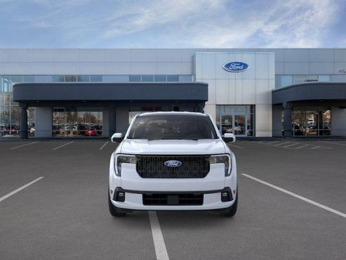 SPACE WHITE METALLIC 2026 Ford Maverick Lobo Standard