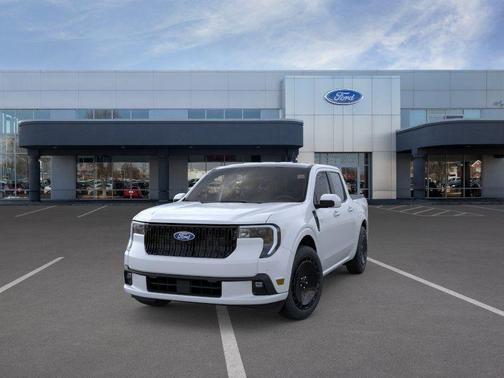 SPACE WHITE METALLIC 2026 Ford Maverick Lobo Standard