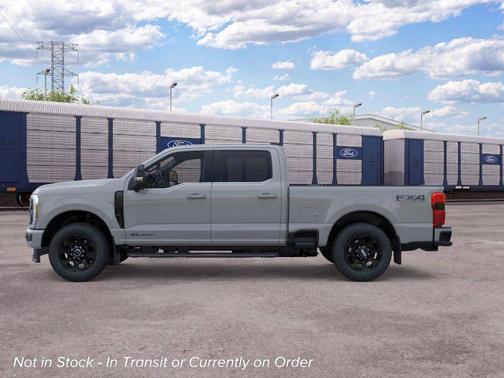 Avalanche 2026 Ford F-350 Lariat