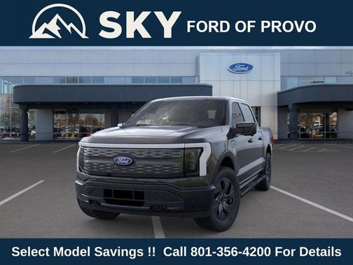 2025 Ford F-150 Lightning LARIAT