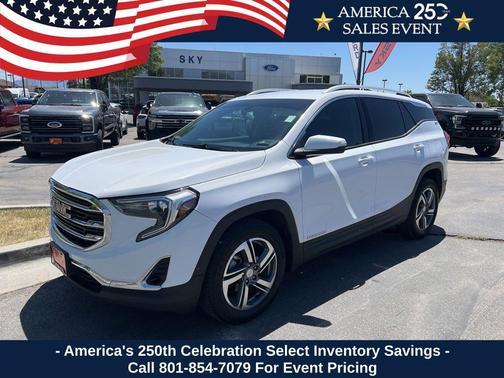Summit White 2019 GMC Terrain SLT