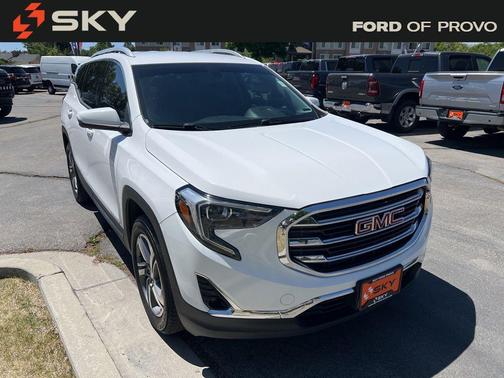 Summit White 2019 GMC Terrain SLT