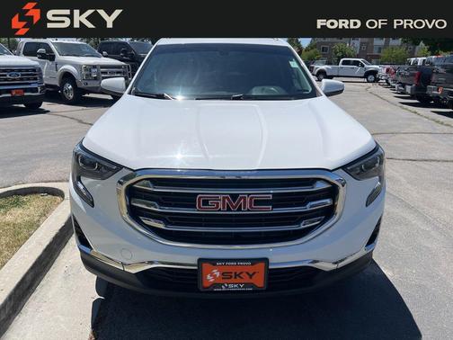 Summit White 2019 GMC Terrain SLT