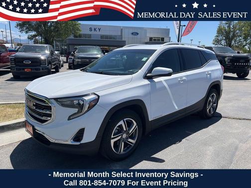 Summit White 2019 GMC Terrain SLT