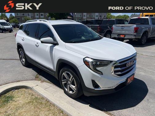 Summit White 2019 GMC Terrain SLT