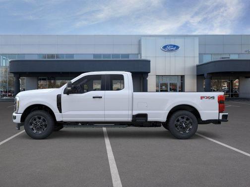 OXFORD WHITE 2026 Ford F-250 XL